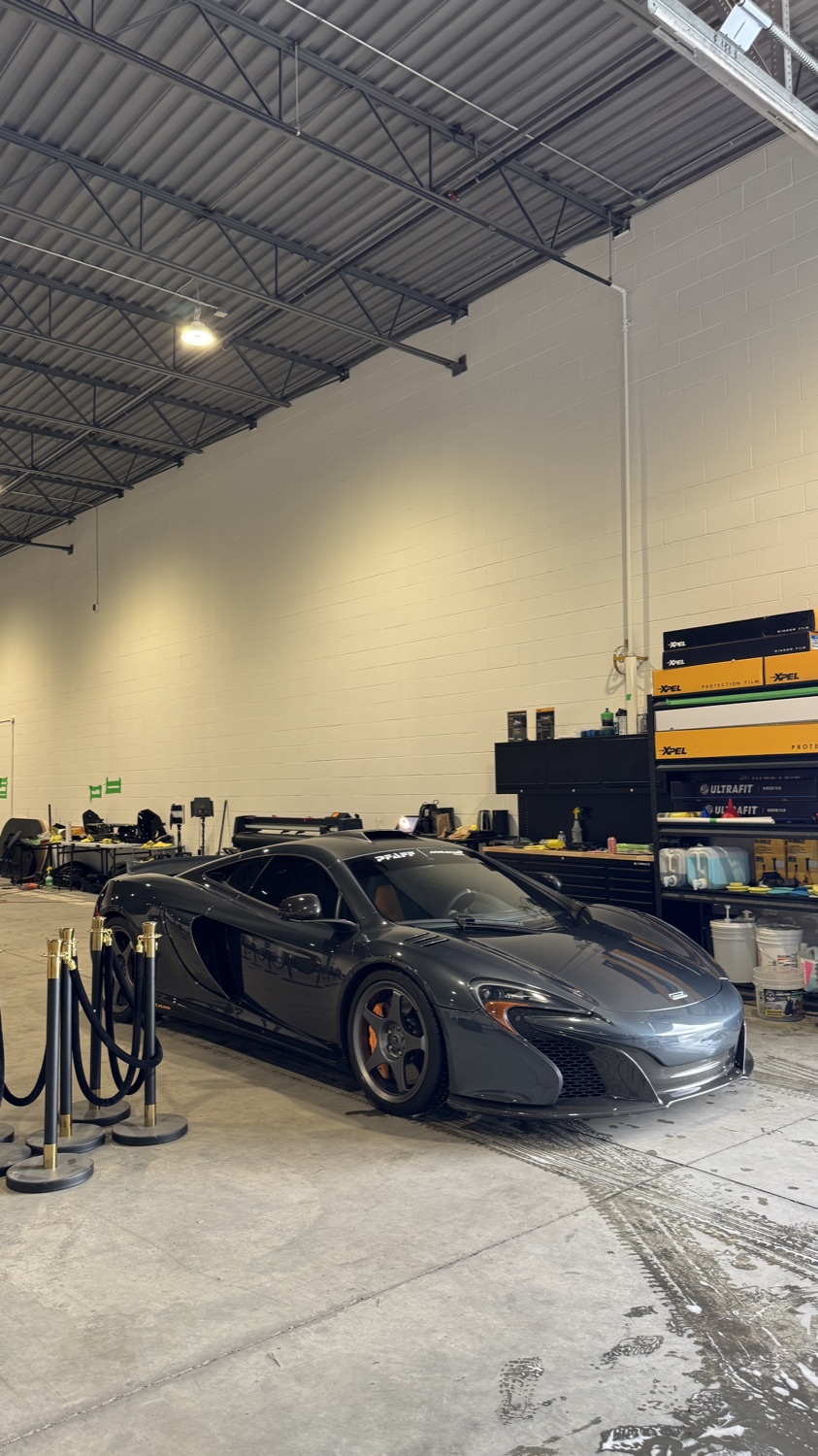 McLaren 650S · Paint Enhancement Polish